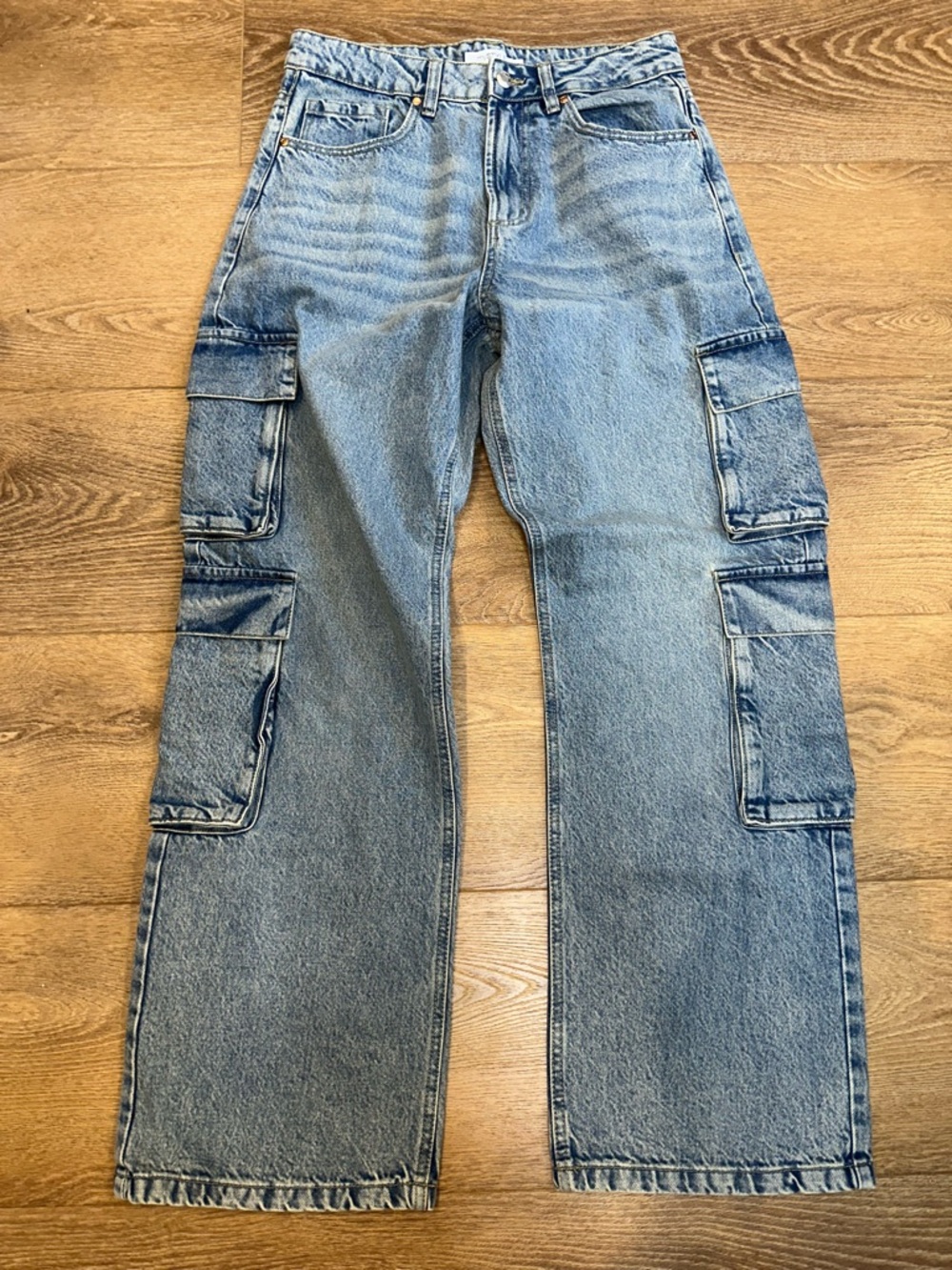High-Rise Light Blue Cargo Wide-Leg Jeans size 8